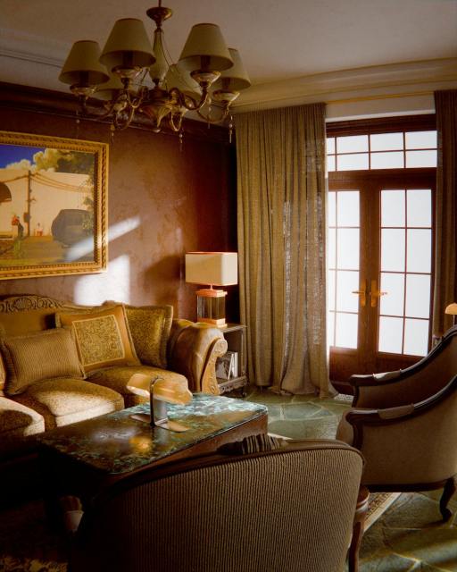 Tips for Hosting Guests in Small&nbsp;Spaces